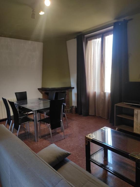 Bruguera 2 Appartement *